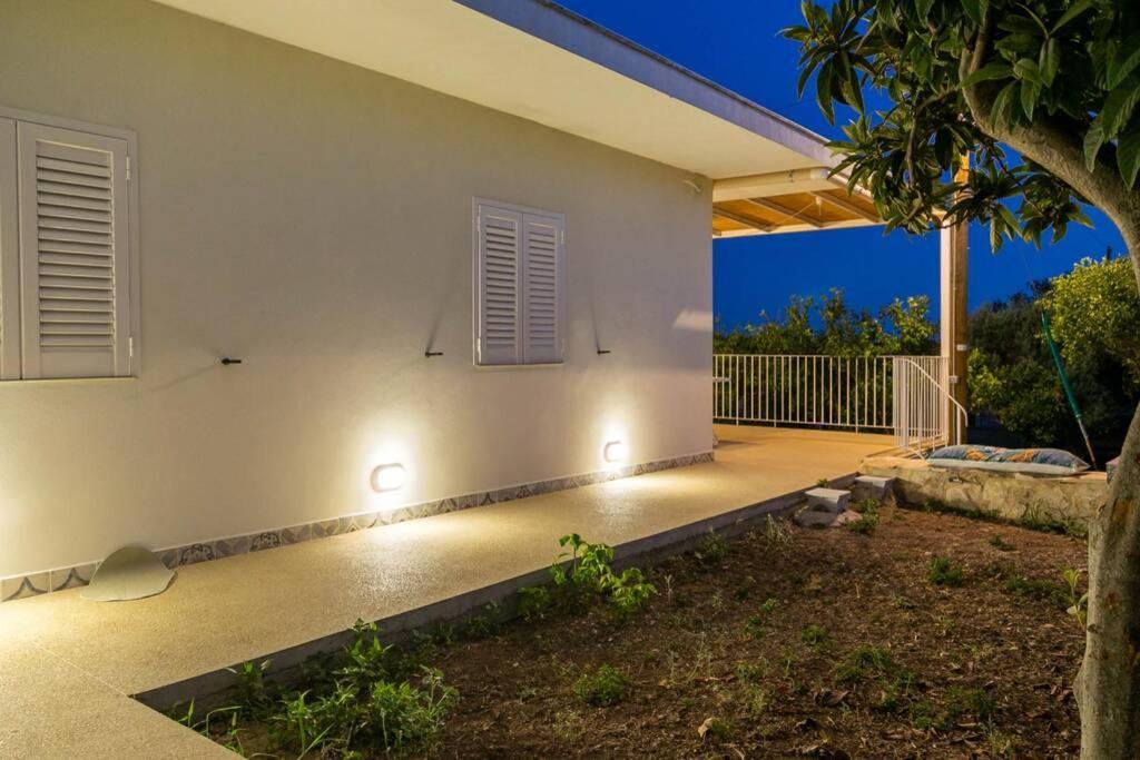 Villa Ferrante Marina di Ragusa Exterior foto